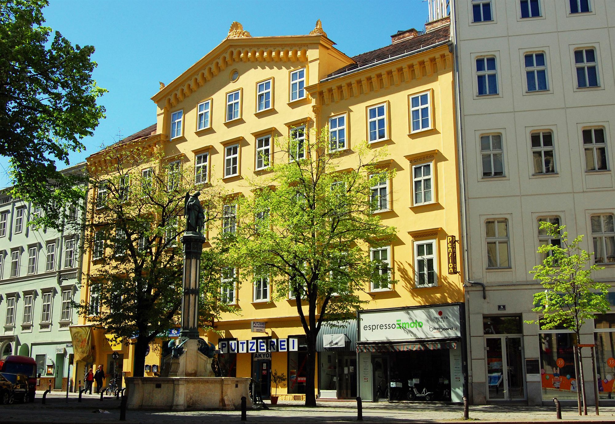 Saint Shermin Bed Breakfast & Champagne Hotel Vienna Exterior photo